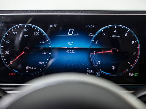 Used 2023 Mercedes-Benz GLE 350 image 31