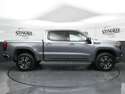 Used 2021 GMC Sierra 1500 AT4 w/ AT4 Premium Package AWD/4WD image 8