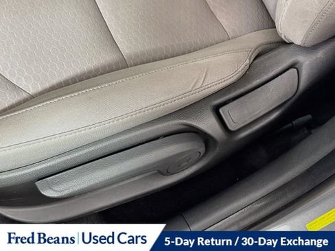 Used 2019 Hyundai Elantra Value Edition FWD image 38