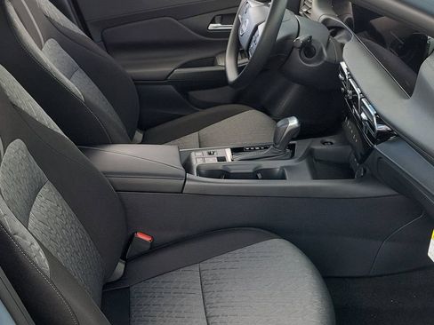 New 2026 Nissan Sentra SV w/ Floor Mat Package FWD image 16