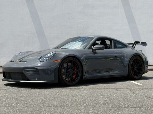 Used 2026 Porsche 911 GT3 RWD image 3