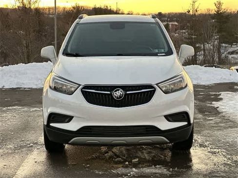 Used 2022 Buick Encore Preferred w/ Safety Package image 29
