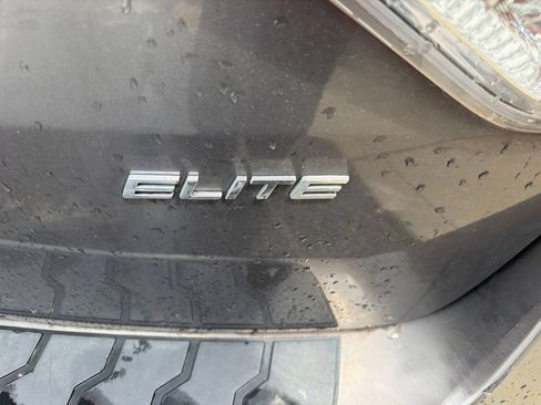 Used 2014 Honda Odyssey Touring Elite image 28