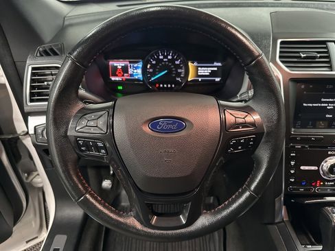 Used 2018 Ford Explorer Sport w/ Equipment Group 401A image 14