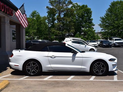 Used 2020 Ford Mustang Premium RWD image 6