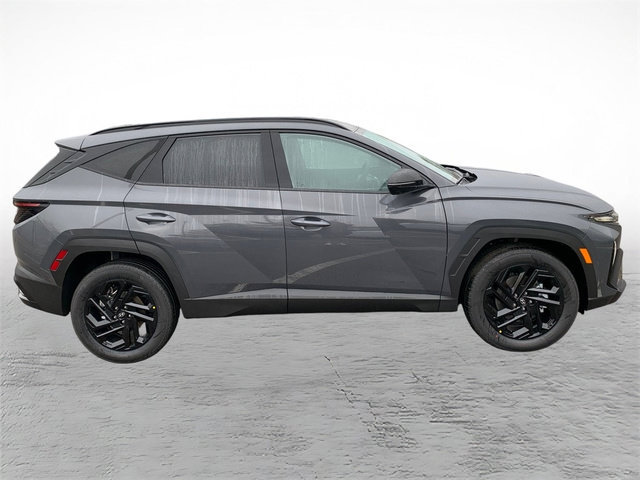 New 2026 Hyundai Tucson Limited AWD/4WD image 2