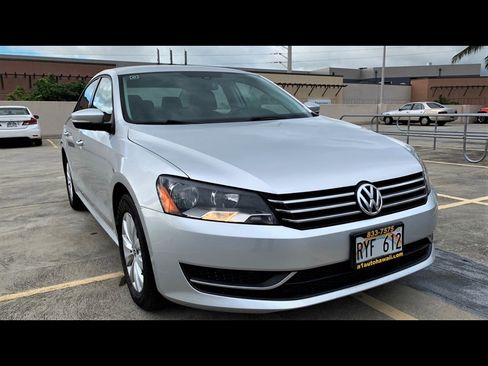 Used 2013 Volkswagen Passat 2.5 S image 3