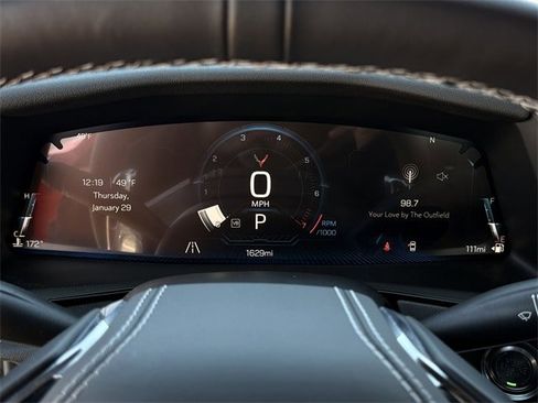 Used 2026 Chevrolet Corvette Stingray w/1LT image 16