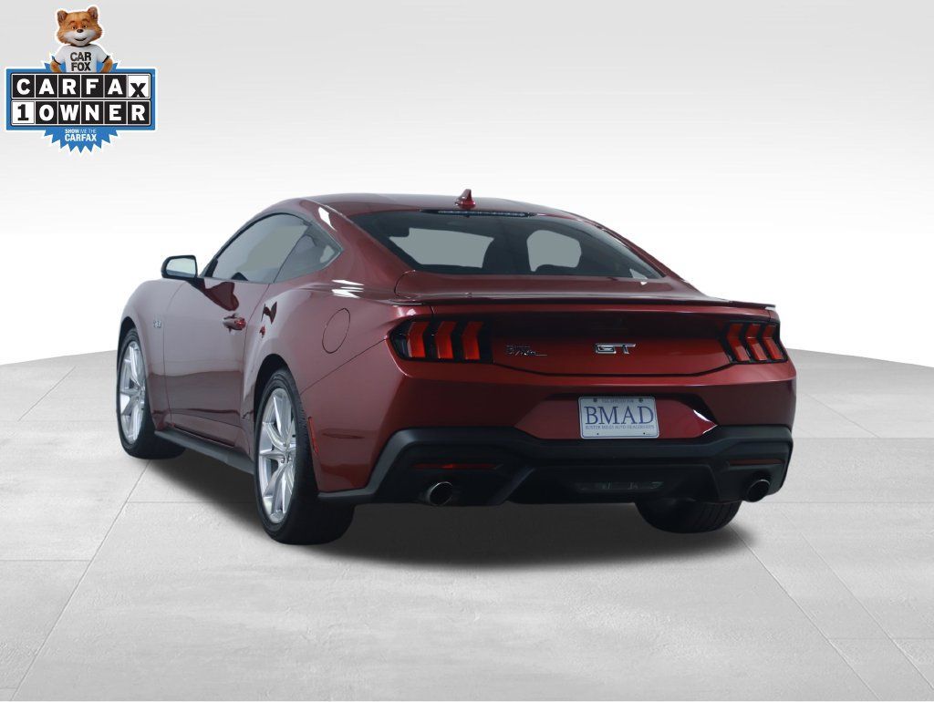 Used 2025 Ford Mustang GT Premium RWD image 10