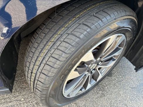 Used 2024 Honda Odyssey EX-L image 51