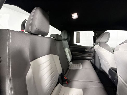 Certified 2025 Toyota Tacoma TRD Sport AWD/4WD image 36