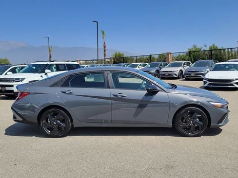 New 2026 Hyundai Elantra Sport FWD image 23