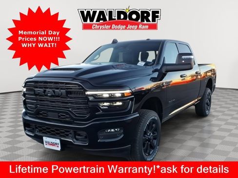 New 2026 RAM 2500 Laramie w/ Night Edition AWD/4WD image 5
