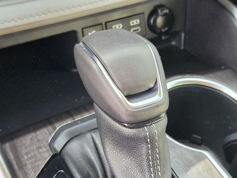 Used 2023 Toyota Highlander Limited AWD/4WD image 21