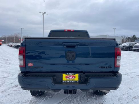 Used 2024 RAM 2500 Big Horn w/ Night Edition image 4