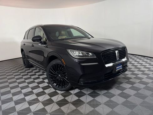 Used 2021 Lincoln Corsair Reserve FWD image 1