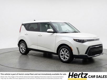Used 2025 Kia Soul LX w/ LX Technology Package