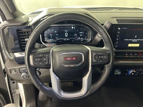 Used 2023 GMC Sierra 1500 Elevation AWD/4WD image 15