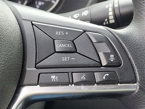 Used 2024 Nissan Sentra SV image 22