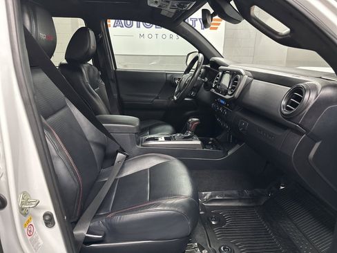 Used 2019 Toyota Tacoma TRD Pro image 23