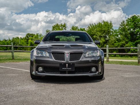 Used 2009 Pontiac G8 GT w/ Premium Package RWD image 3