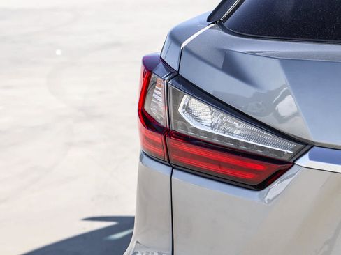 Used 2019 Lexus RX 350 FWD w/ Navigation Package image 11