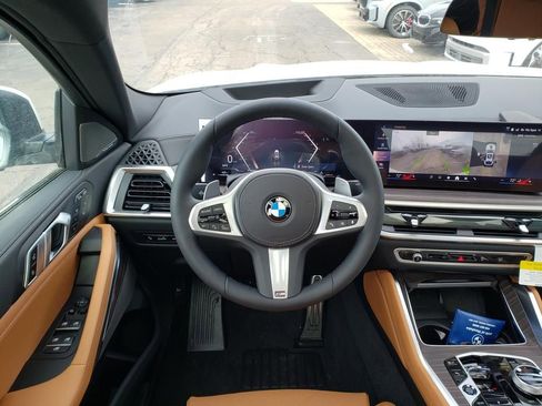 New 2026 BMW X6 xDrive40i w/ Executive Package image 9