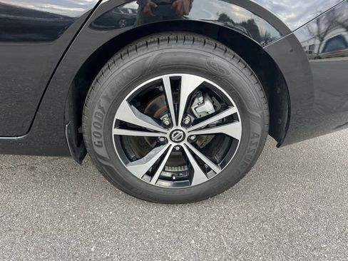 Used 2021 Nissan Sentra SV image 33