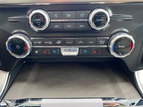 Used 2024 Ford F150 Platinum w/ Equipment Group 703A Plus image 57