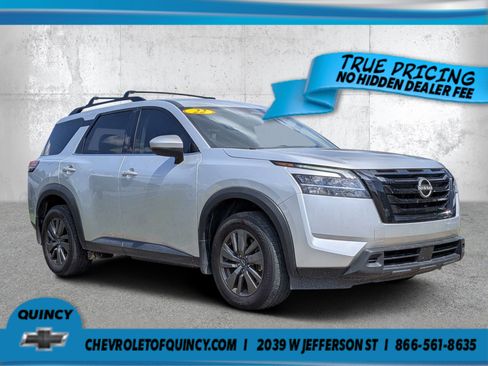Used 2022 Nissan Pathfinder SV w/ SV Black Package FWD image 1