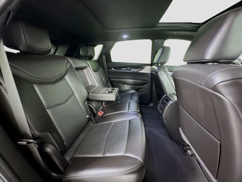 Used 2022 Cadillac XT5 Premium Luxury image 24