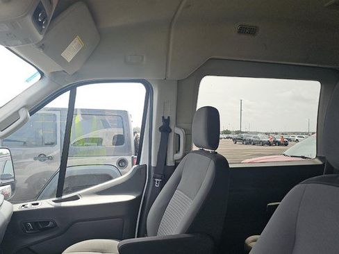 Used 2022 Ford Transit 350 XLT RWD image 11