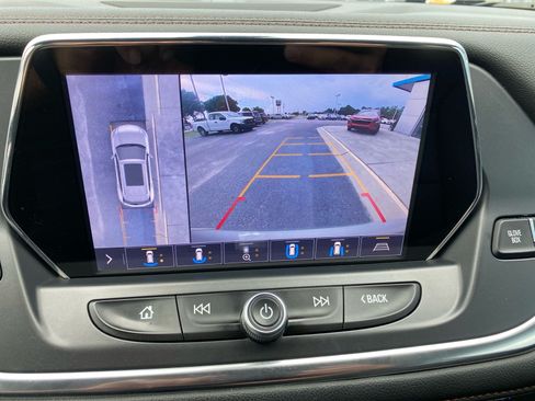 Used 2019 Chevrolet Blazer Premier w/ Sun and Wheels Package FWD image 13