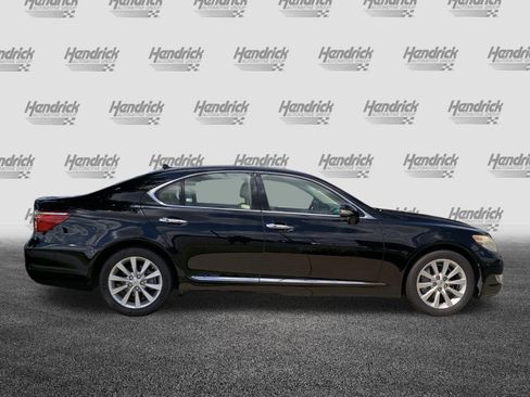 Used 2012 Lexus LS 460 w/ Comfort Pkg RWD image 11