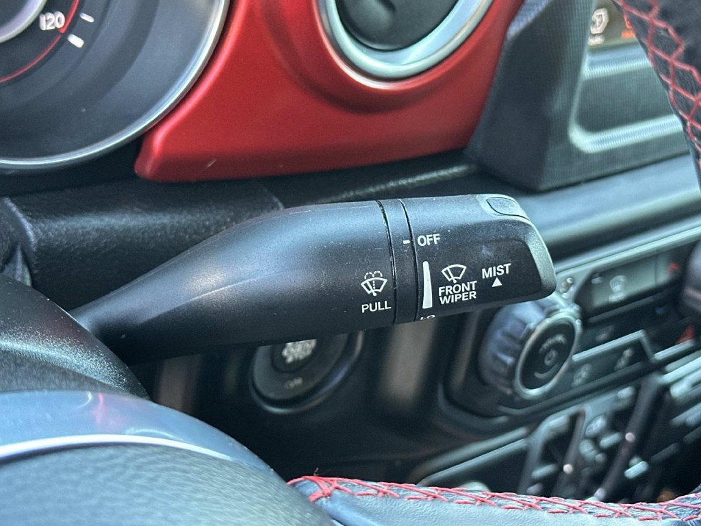 Used 2020 Jeep Wrangler Unlimited Rubicon w/ LED Lighting Group AWD/4WD image 30