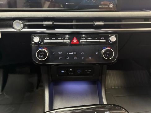 Used 2025 Hyundai Tucson SEL AWD/4WD image 20