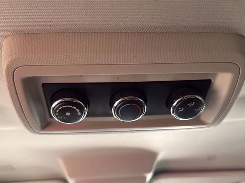 Used 2019 Dodge Journey GT image 30