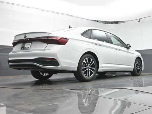 New 2026 Volkswagen Jetta Sport image 37