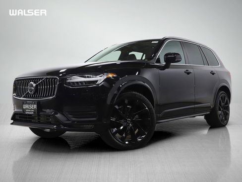 Used 2022 Volvo XC90 T6 Momentum w/ Advanced Package image 1