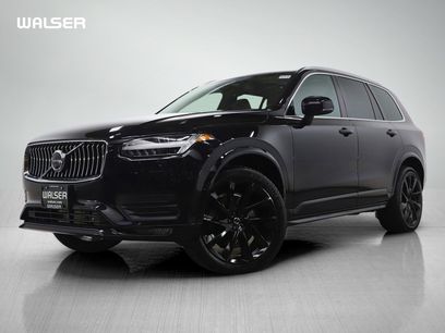 Used 2022 Volvo XC90 T6 Momentum w/ Advanced Package