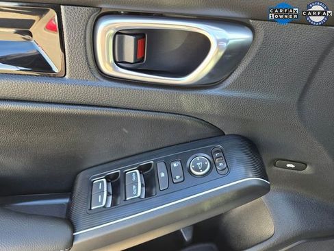 Used 2025 Honda Civic Sport image 17
