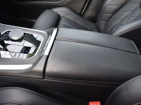 Used 2023 BMW X5 sDrive40i w/ Premium Package image 22