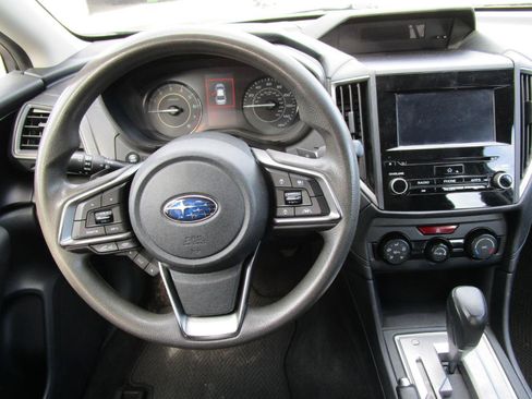 Used 2019 Subaru Impreza 2.0i Premium w/ Eyesight & BSD/Rcta & SRF AWD/4WD image 10