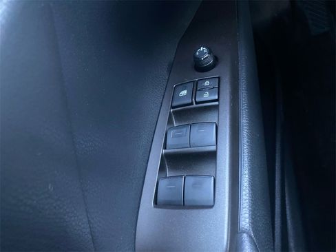 Used 2023 Toyota Camry LE image 17