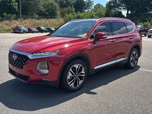 Used 2019 Hyundai Santa Fe FWD w/ Cargo Package image 1