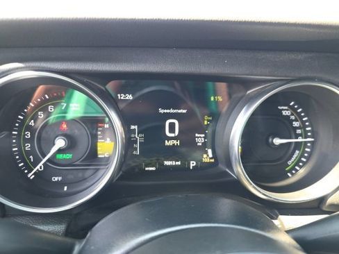 Used 2022 Jeep Wrangler Unlimited Sahara w/ Cold Weather Group AWD/4WD image 21