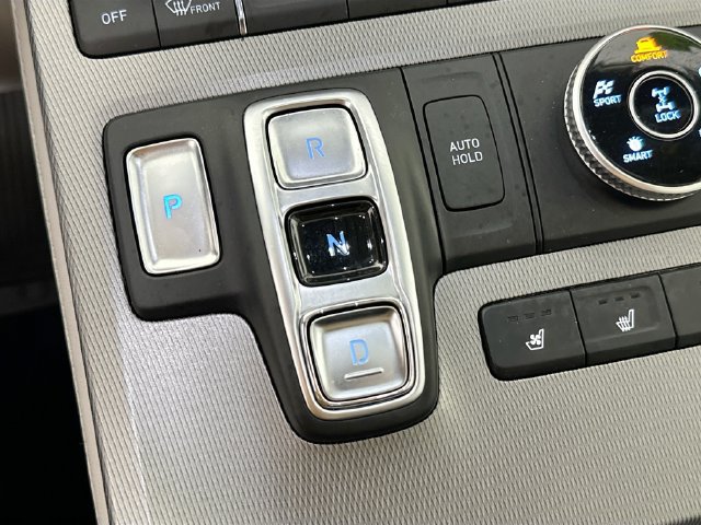 Used 2022 Hyundai Palisade Limited AWD/4WD image 16