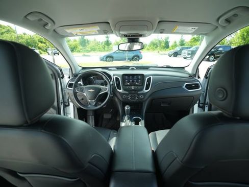 Used 2020 Chevrolet Equinox Premier w/ Premier Redline Edition AWD/4WD image 24