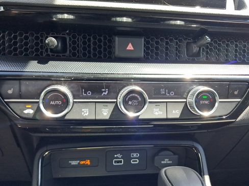 Used 2023 Honda CR-V EX-L image 17