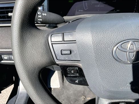 Certified 2025 Toyota Camry LE image 22